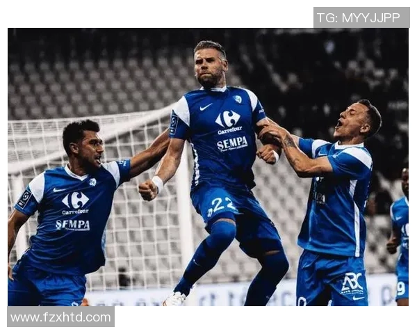 南锡与格勒诺布对决分析:战术布局与球员表现全面解读 南锡与格勒诺布对决分析:战术布局与球员表现全面解读